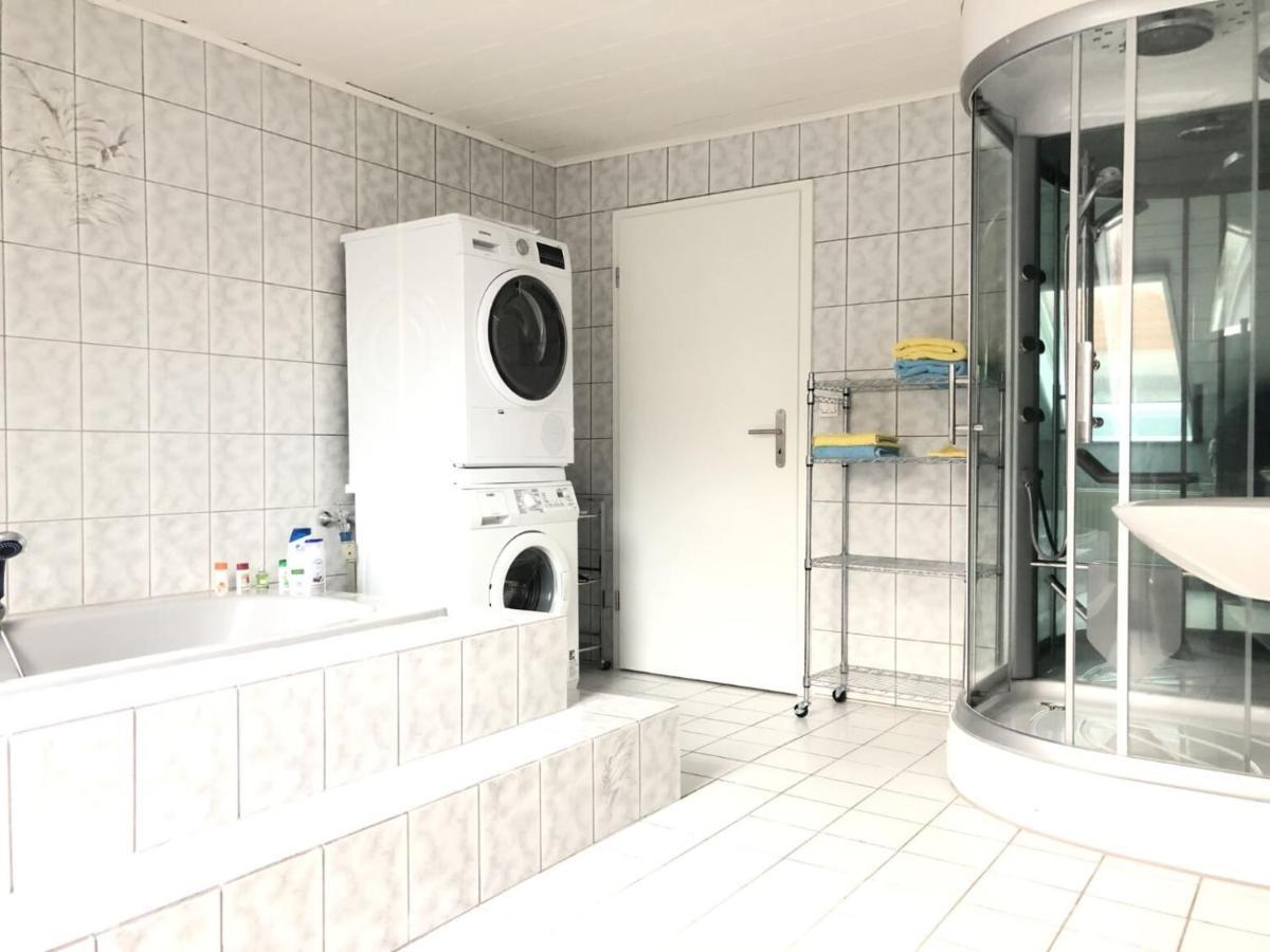 Ferienwohnung Auf Denkmalgeschuetztem Sturmhof 그레프래스 외부 사진
